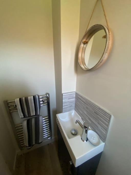 Beautiful 3 Bed Home In The Heart Of New Forest Hordle Екстер'єр фото